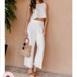 Pink Lily boutique set- never been worn, wrinkly from being in bag.